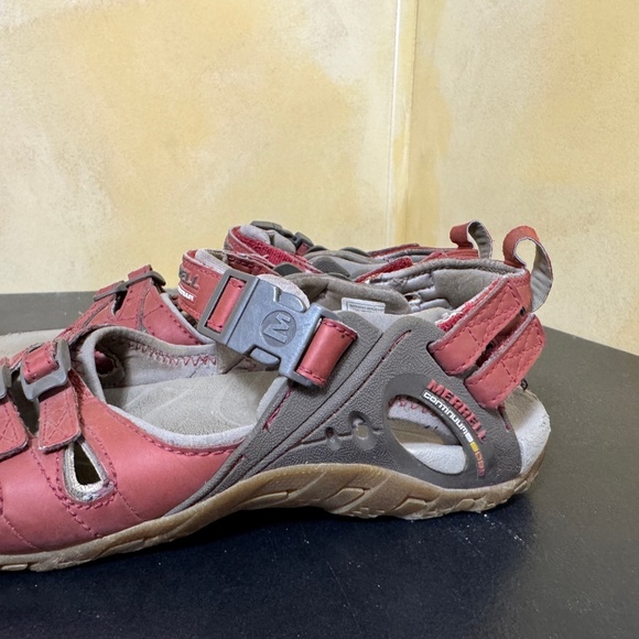 Merrell Sandals Womens Size 9 Red Hiking Walking Comfort Vibram - Picture 9 of 10